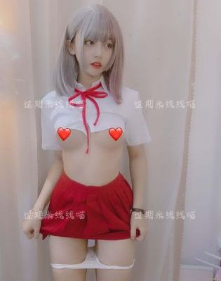 欧美西装男模特_BD国语神马影院手机在线
