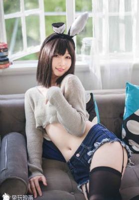 适合深夜发的动态短句文案_电影未删减版
