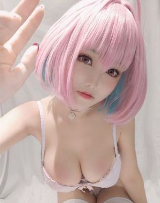 亚洲精品久久久久久不卡精品小说_720超清免费观看